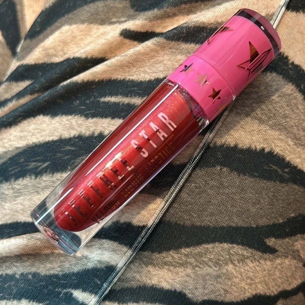 Jeffree Star Velour Liquid Lipstick Poinsettia deep red rare limited new in box